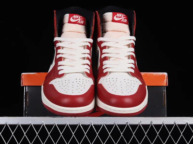 All categories Air Jordan Jordan series basketball shoes Air Jordan 1 High LW version Air Jordan 1 High OG AJ1 Joe 1 new Chicago color DZ5485-612